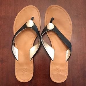 New York and Company flip flops